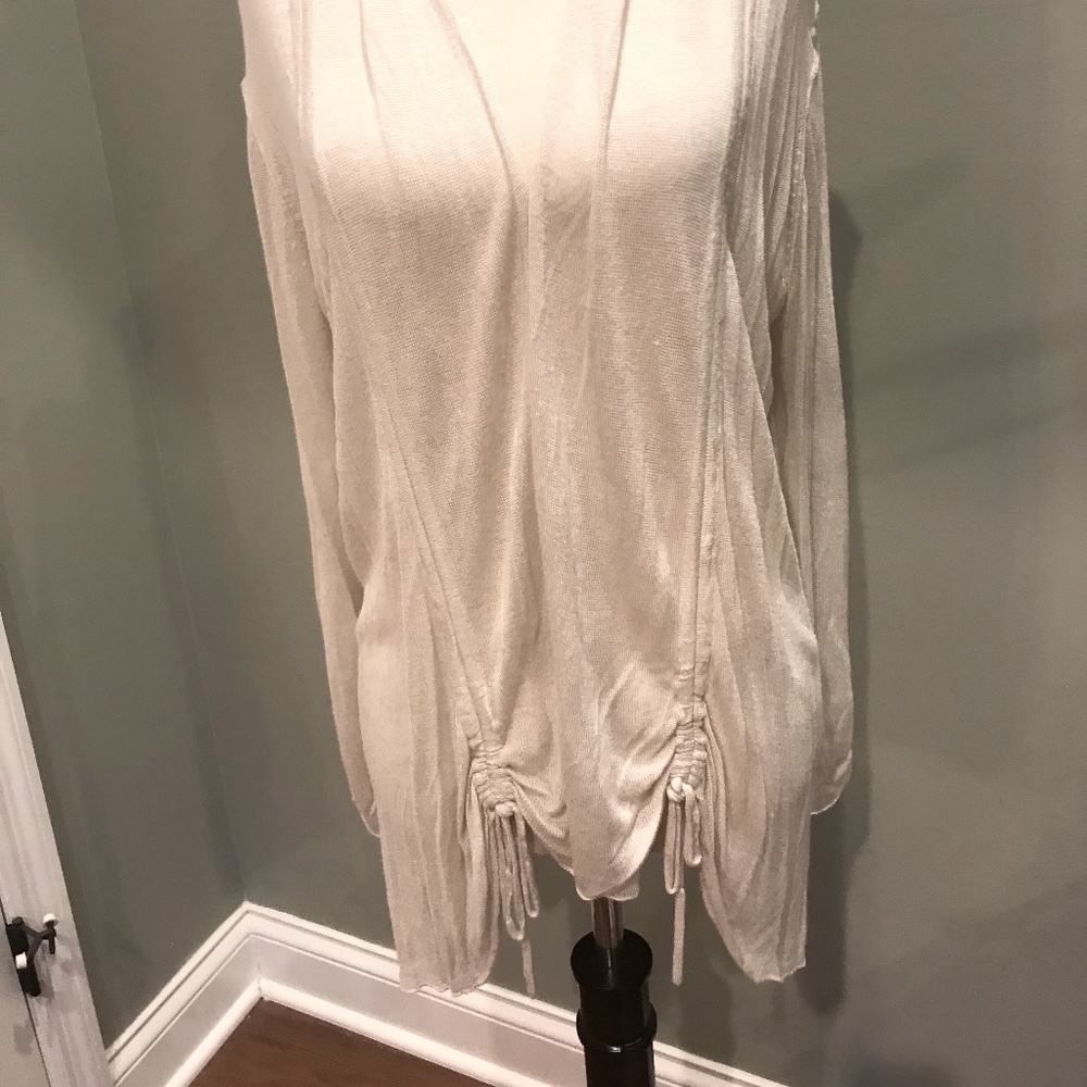 Cardigan - Picture 3 of 6